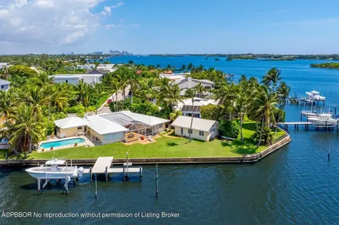 8026 Flagler Court West Palm Beach FL 33405