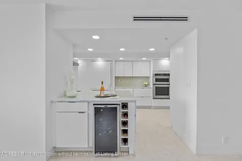 400 N Flagler Drive West Palm Beach FL 33401