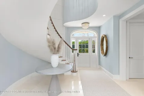 211 Ocean Terrace Palm Beach FL 33480