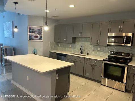 300 S Australian Avenue West Palm Beach FL 33401