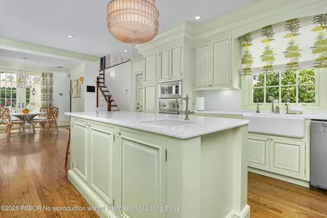 246 Emerald Lane Palm Beach FL 33480