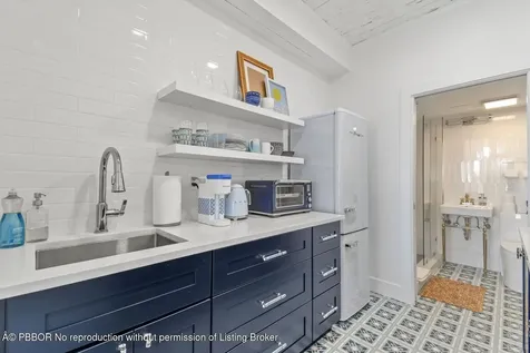 235 Sunrise Avenue Palm Beach FL 33480