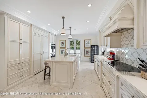 210 Emerald Lane Palm Beach FL 33480