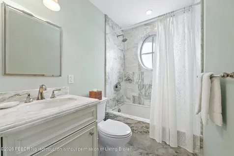 210 Emerald Lane Palm Beach FL 33480