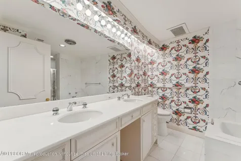 100 Royal Palm Way Palm Beach FL 33480