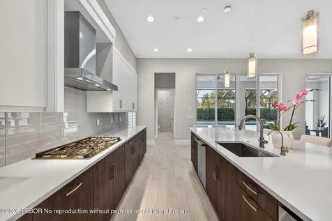 9364 Coral Isles Circle Palm Beach Gardens FL 33412