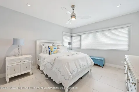 West Palm Beach FL 33401