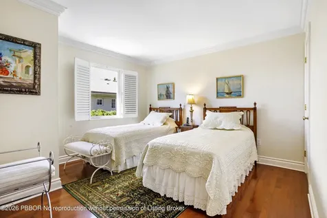 380 Cocoanut Row Palm Beach FL 33480