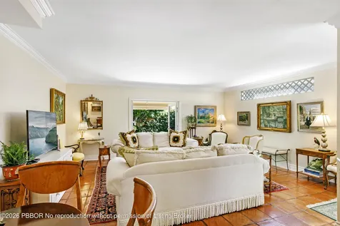 380 Cocoanut Row Palm Beach FL 33480