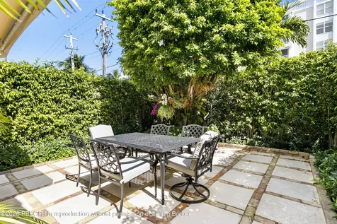 380 Cocoanut Row Palm Beach FL 33480