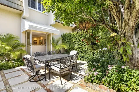 380 Cocoanut Row Palm Beach FL 33480