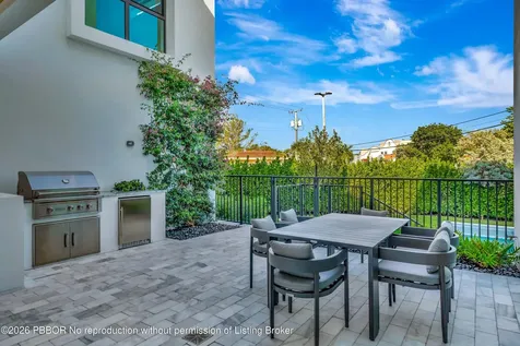 1901 Dock Street West Palm Beach FL 33401