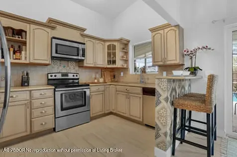 538 Riverside Drive Palm Beach Gardens FL 33410
