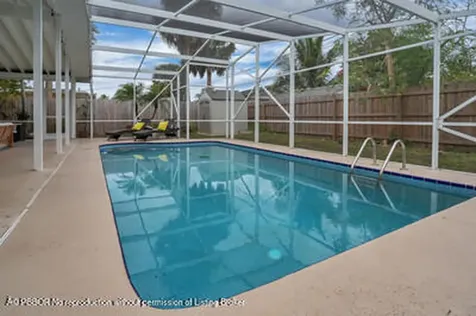 538 Riverside Drive Palm Beach Gardens FL 33410