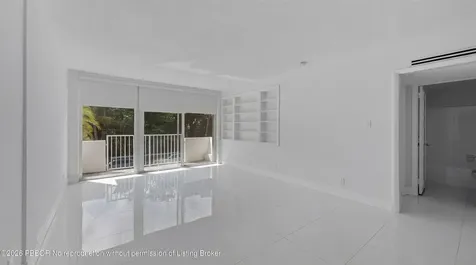 401 Peruvian Avenue Palm Beach FL 33480