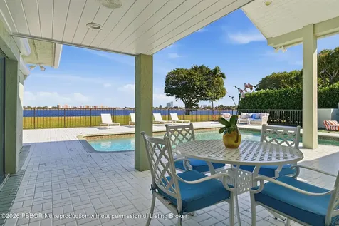 2308 Embassy Drive West Palm Beach FL 33401