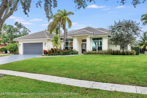 3317 Embassy Drive West Palm Beach FL 33401