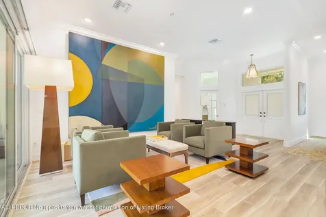 3317 Embassy Drive West Palm Beach FL 33401