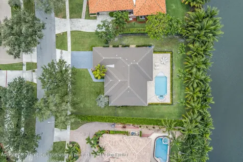 3317 Embassy Drive West Palm Beach FL 33401