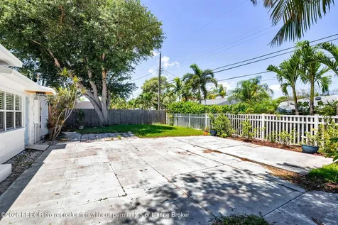 304 Wellesley Drive Lake Worth Beach FL 33460