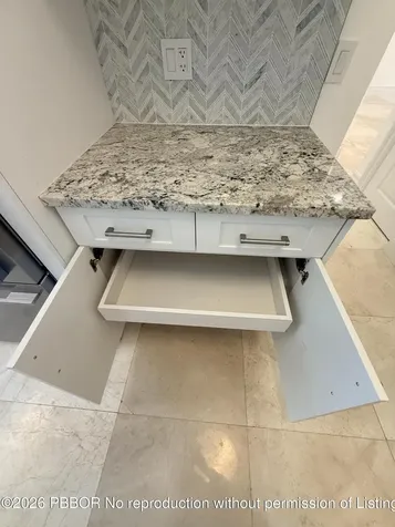 225 Everglade Palm Beach FL 33480