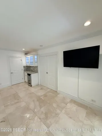225 Everglade Palm Beach FL 33480