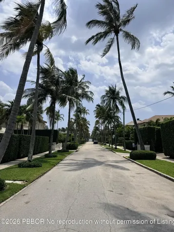 225 Everglade Palm Beach FL 33480