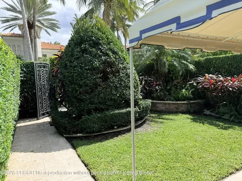 225 Everglade Palm Beach FL 33480