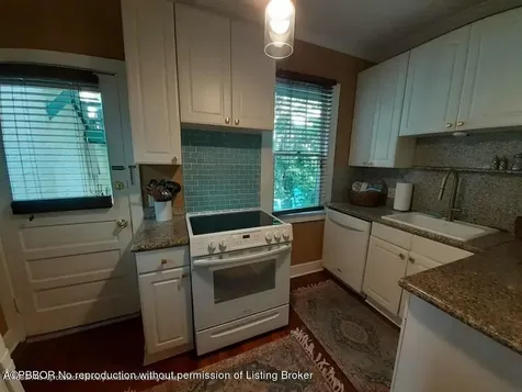 253 Park Avenue Palm Beach FL 33480