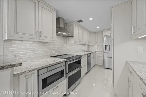 2760 S Ocean Boulevard Palm Beach FL 33480