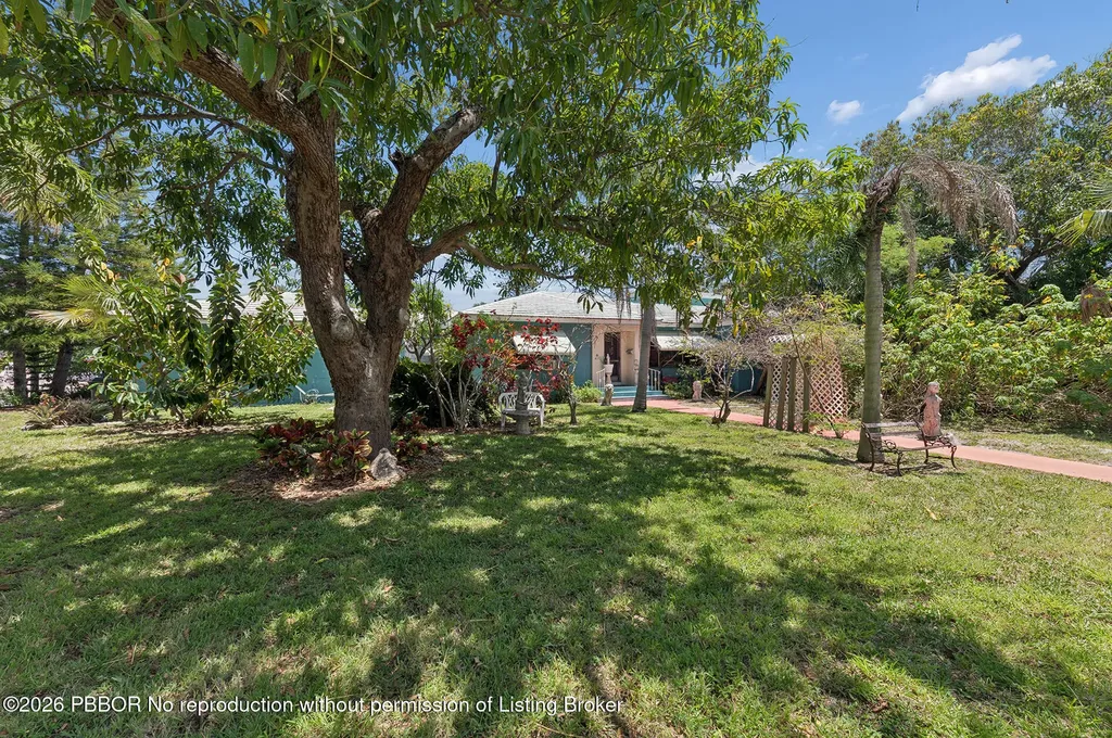 502 S Palmway Lake Worth Beach FL 33460