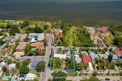 502 S Palmway Lake Worth Beach FL 33460