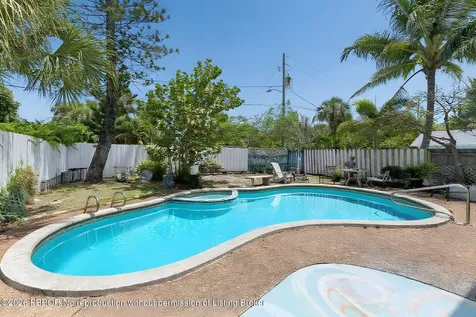 502 S Palmway Lake Worth Beach FL 33460