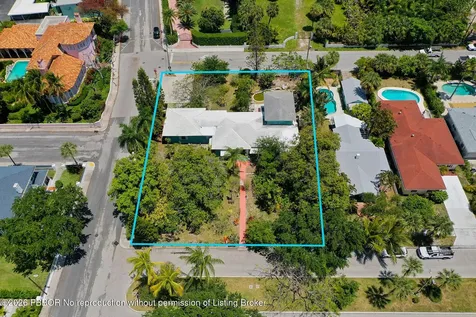 502 S Palmway Lake Worth Beach FL 33460