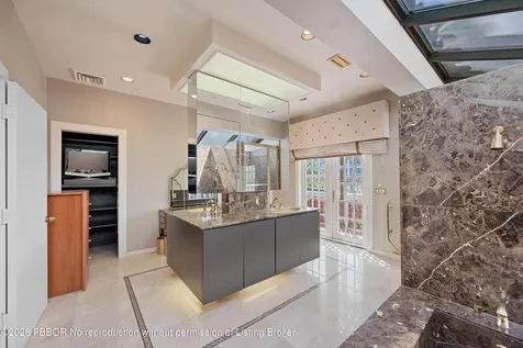 23 Sloans Curve Drive Palm Beach FL 33480