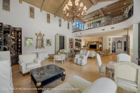 23 Sloans Curve Drive Palm Beach FL 33480