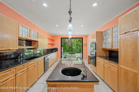 23 Sloans Curve Drive Palm Beach FL 33480