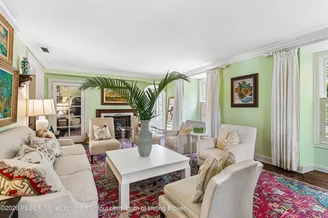 210 Merrain Road Palm Beach FL 33480