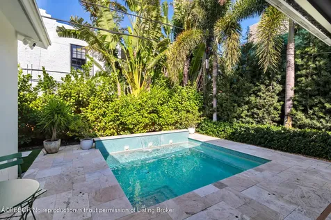 3210 Vincent Road West Palm Beach FL 33405
