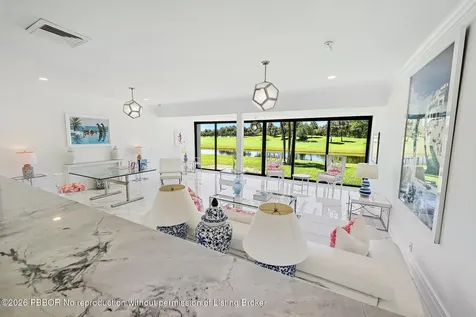 2435 Presidential Way West Palm Beach FL 33401