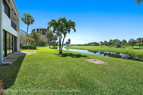 2435 Presidential Way West Palm Beach FL 33401