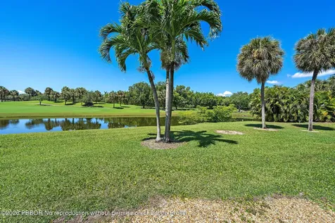 2435 Presidential Way West Palm Beach FL 33401