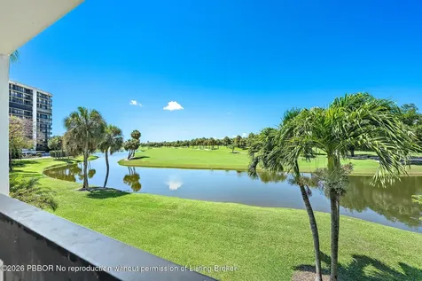 2435 Presidential Way West Palm Beach FL 33401