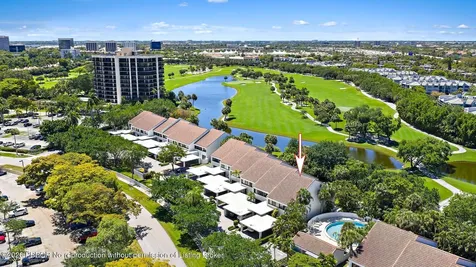 2435 Presidential Way West Palm Beach FL 33401