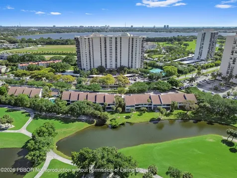 2435 Presidential Way West Palm Beach FL 33401