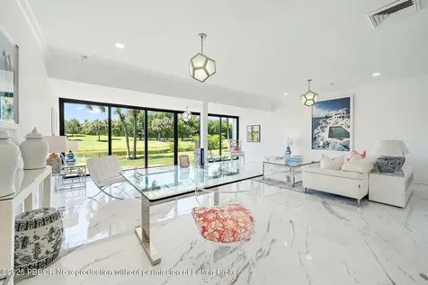2435 Presidential Way West Palm Beach FL 33401