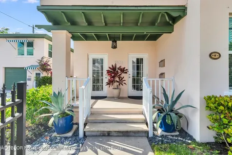 1701 S Olive Avenue West Palm Beach FL 33401