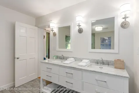 5 N Beach Road Hobe Sound FL 33455