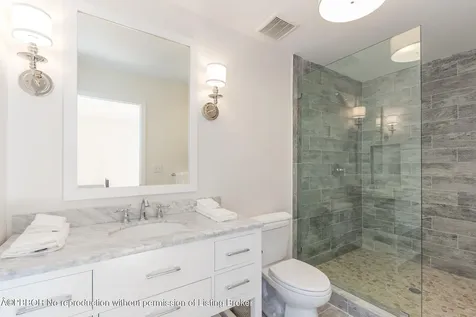 5 N Beach Road Hobe Sound FL 33455