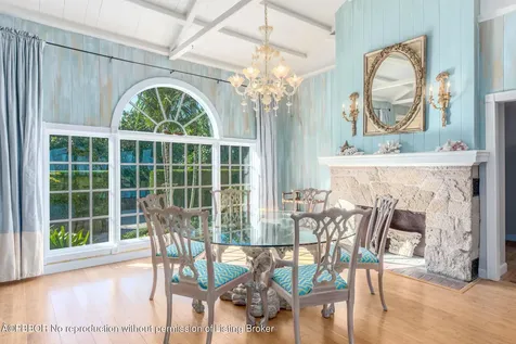 5 N Beach Road Hobe Sound FL 33455